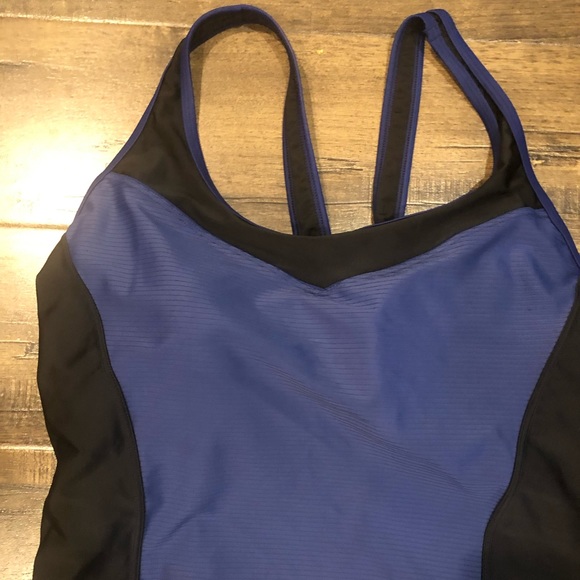 GUC Speedo color block one piece swimsuit - Picture 4 of 12